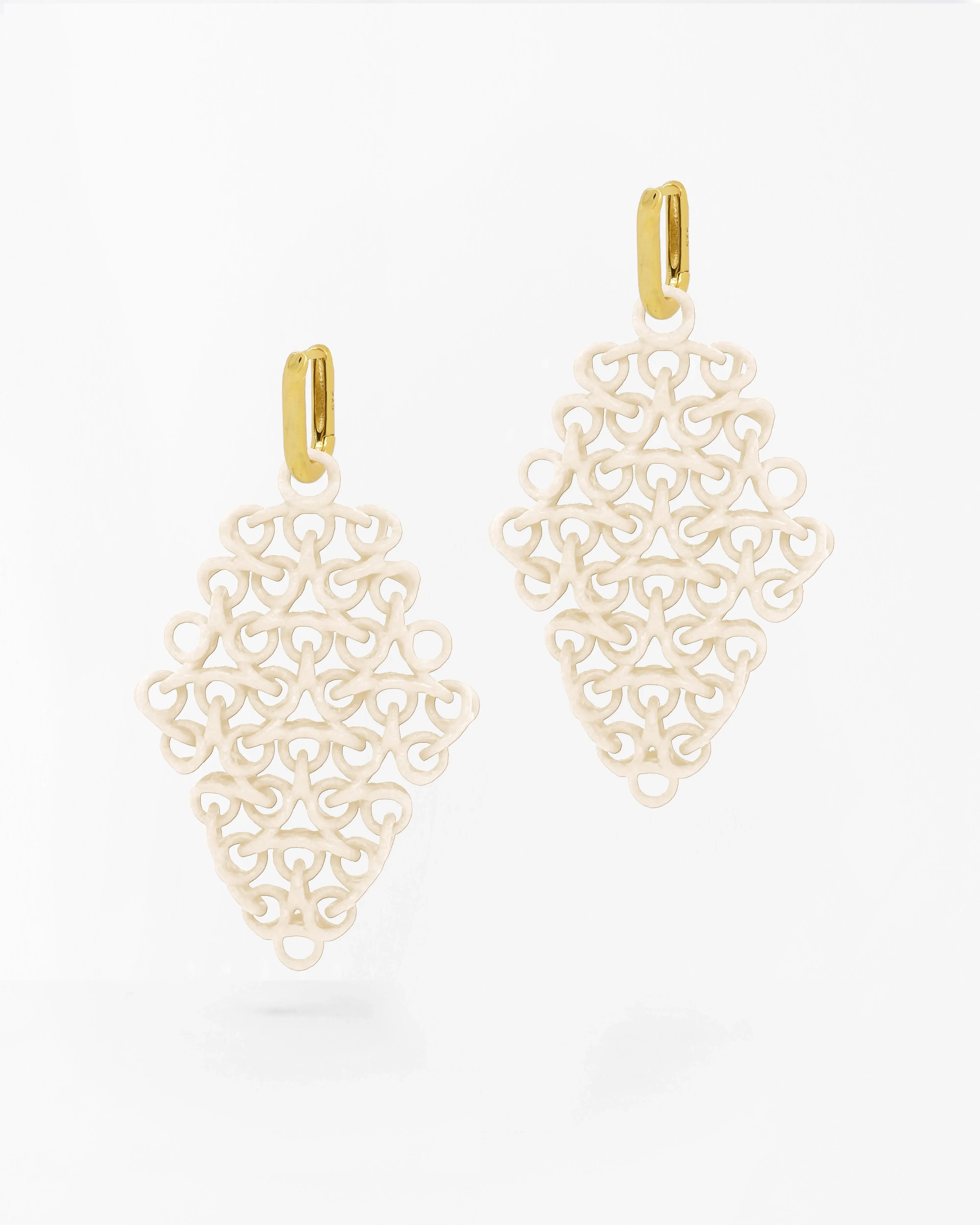 Boltenstern Fabnora Ohrringe Rondo Pearl Blush by BLAHASCHMUCK WIEN