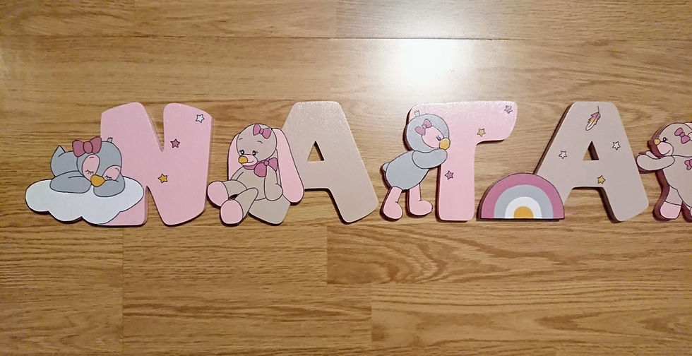 Miniature : lettres en bois prénom fille avec Sasha et Pauline