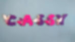 lettres murales en bois décorées avec une fées et des papillons de couleur rose fushia et violine