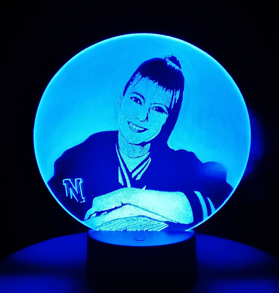 Miniature : lampe LED tactile à l'image de Dorothée de couleur bleue