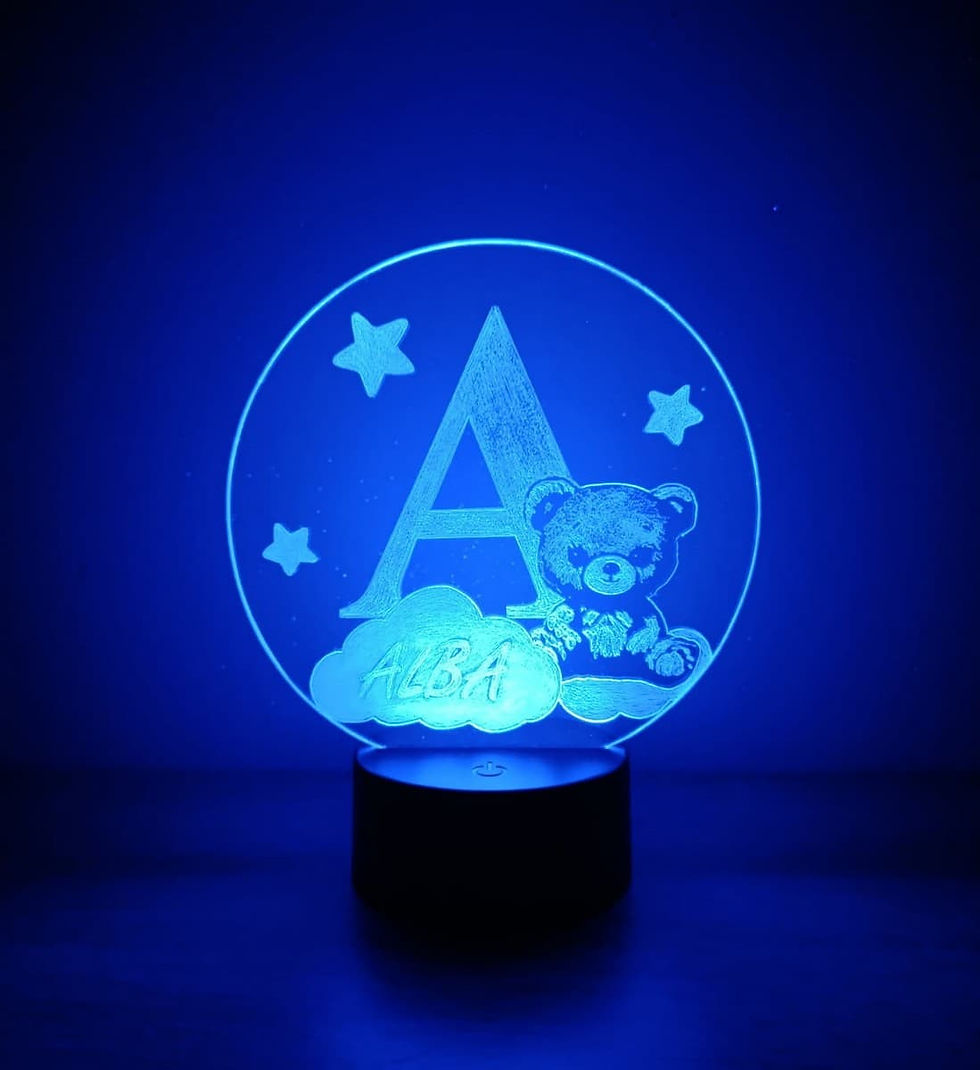 Thumbnail: Lampe LED ourson personnalisée ourson et nuage élcairée en lumière bleue.