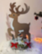 Décoration Renne en bois déco noel Fait Main vue d'ensemble ambiance féérique avec sapin