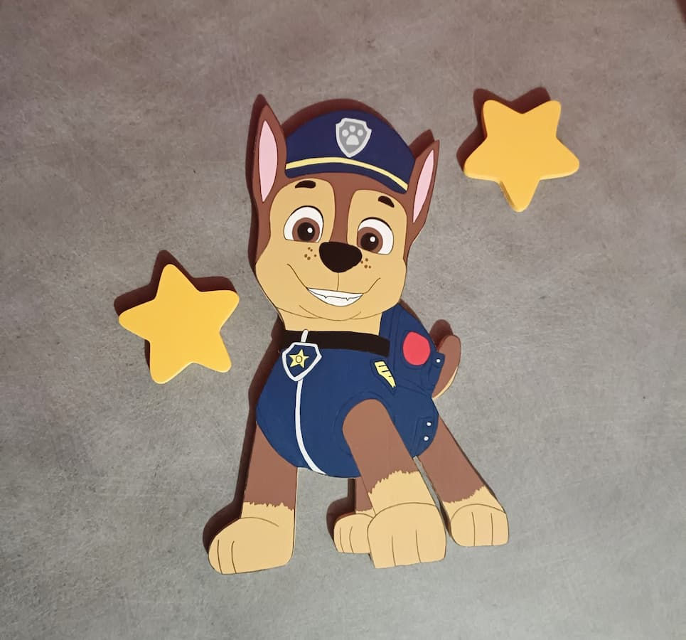 Miniature : Décoration murale du chien Chase de Pat Patrouille en bois peint à la main