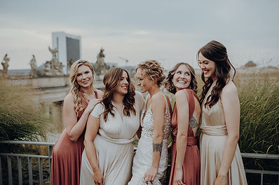 Angebot Styling für Brautjungern und Braut bei Gleam Blush - Hair und Make-up Artist in Berlin
