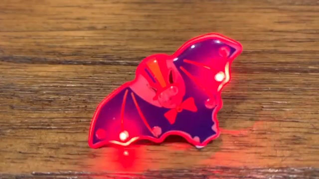 Thumbnail: Custom Shape Chase Classic