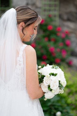 bridal portrait with bouquet