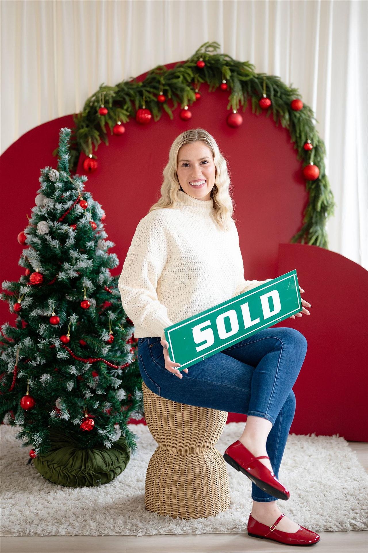 personal brand holiday content for realtor