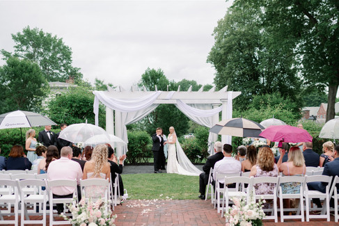 garden wedding ceremony at inn on boltwood