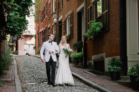 wedding photos acorn street boston