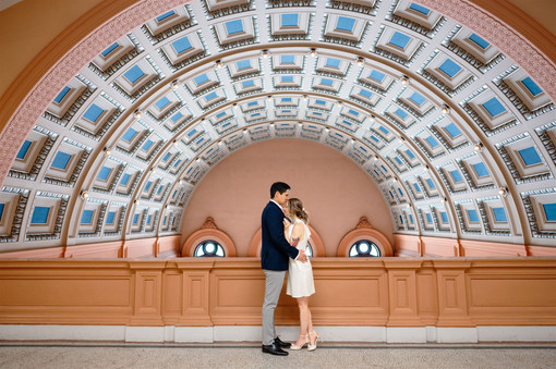 worcester city hall domed ceiling wedding photo