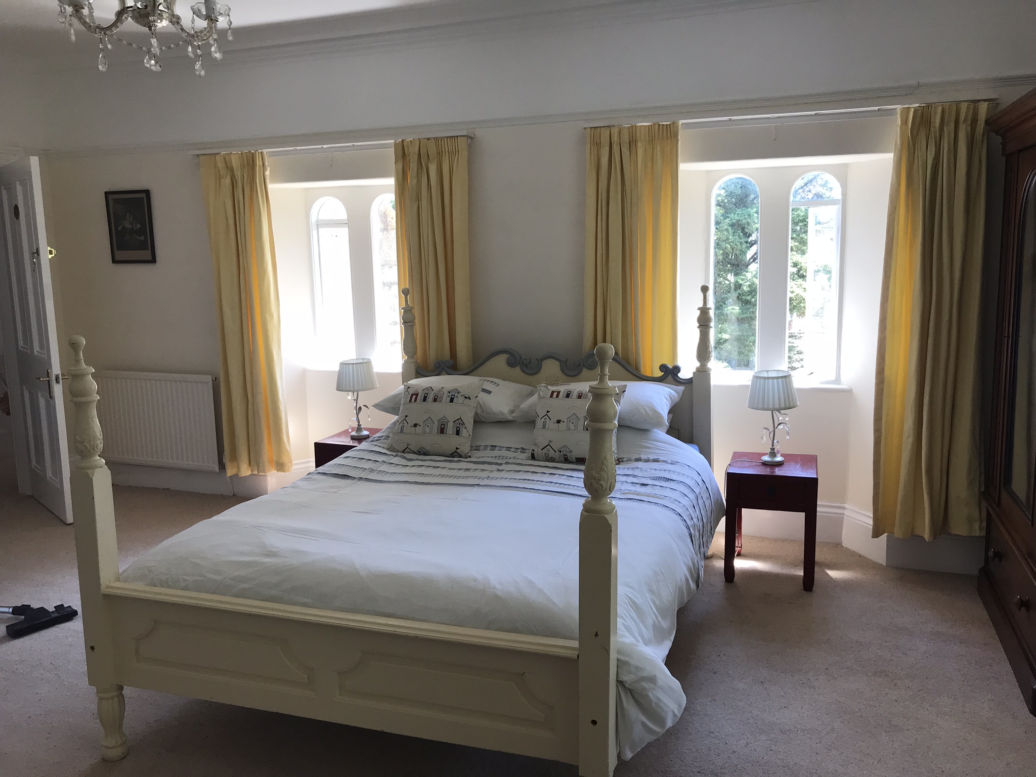 The Priory B&B Room 1