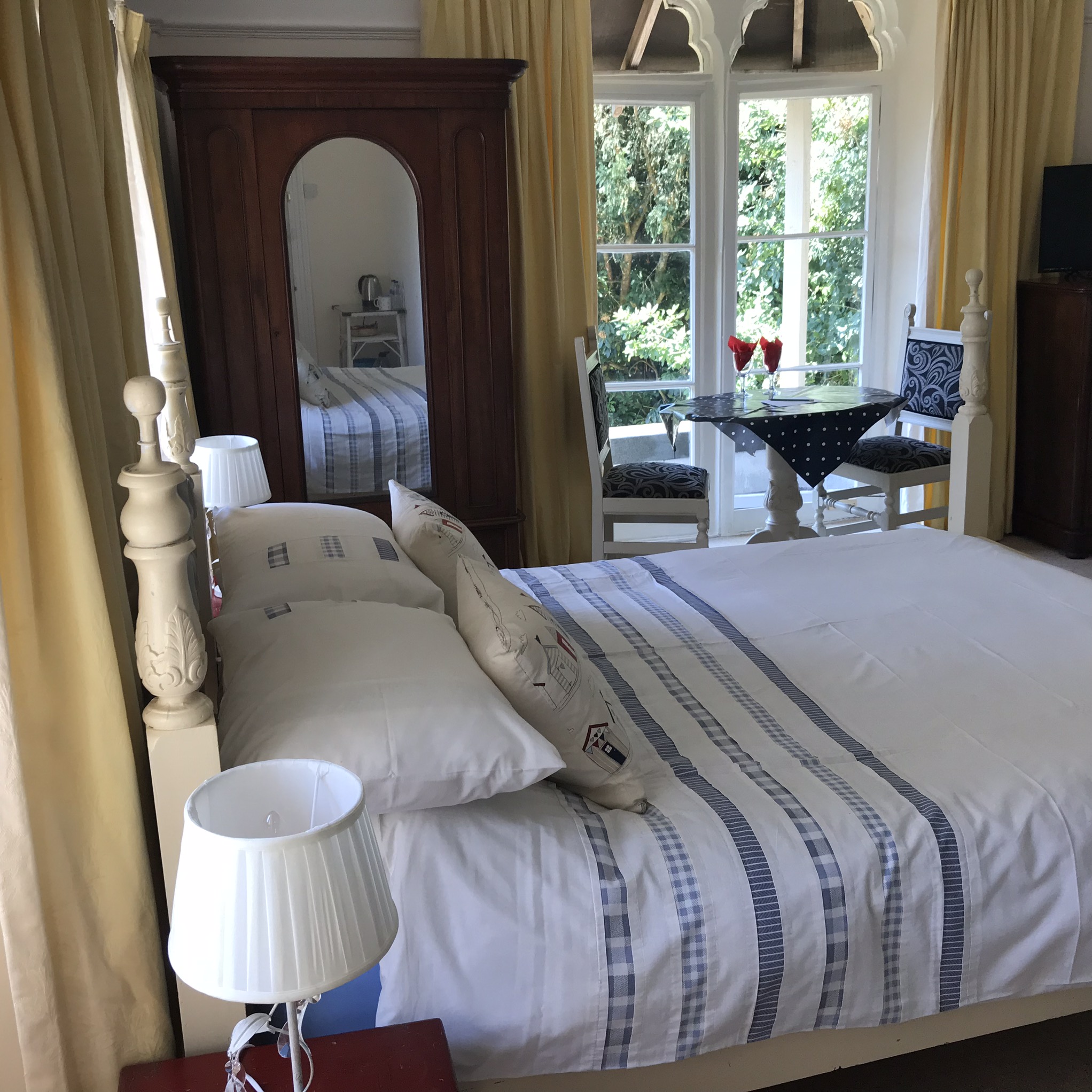 The Priory B&B Room 1