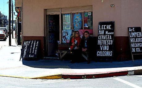 F et Su bar NEF_edited.jpg
