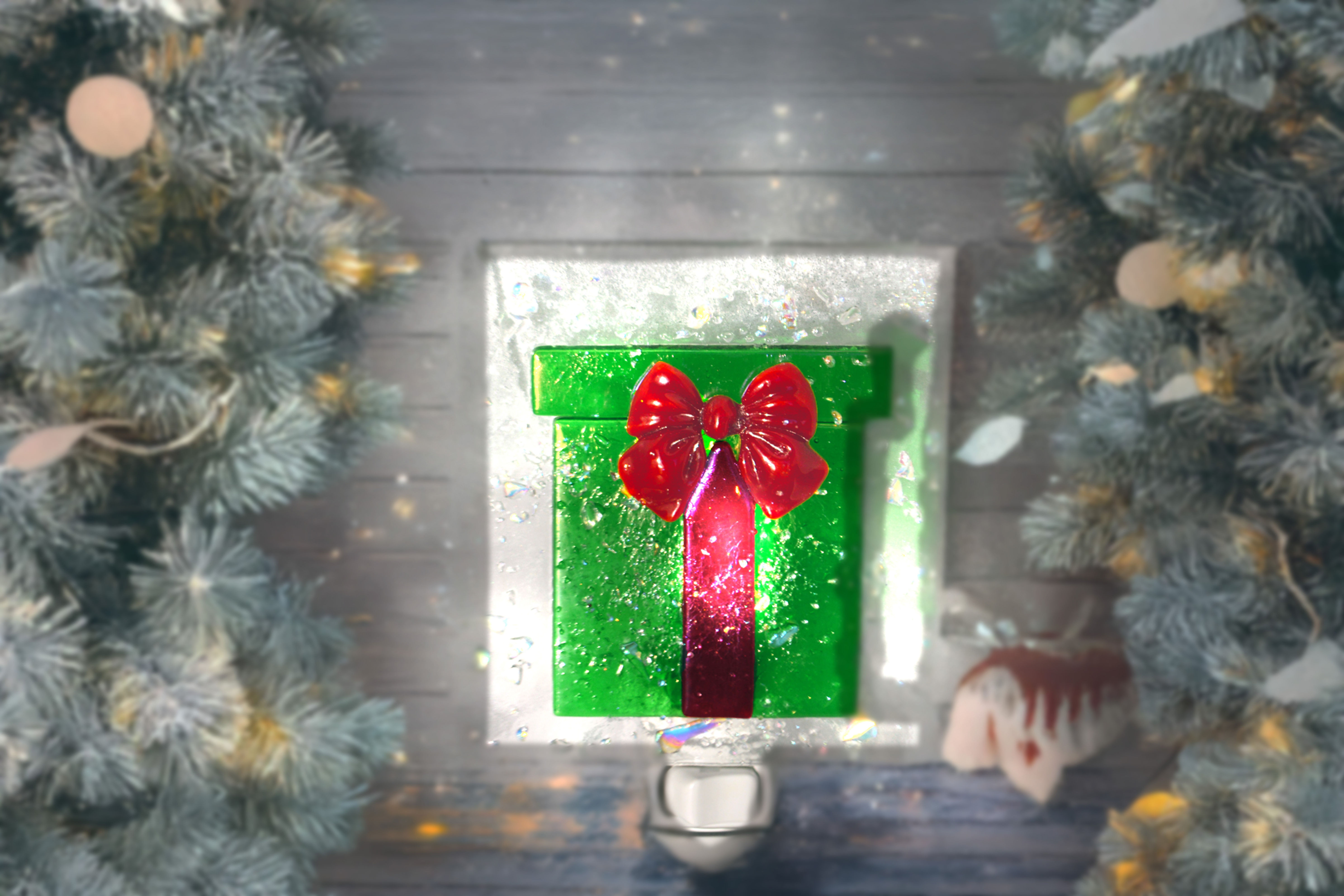 Christmas Night Light - Present