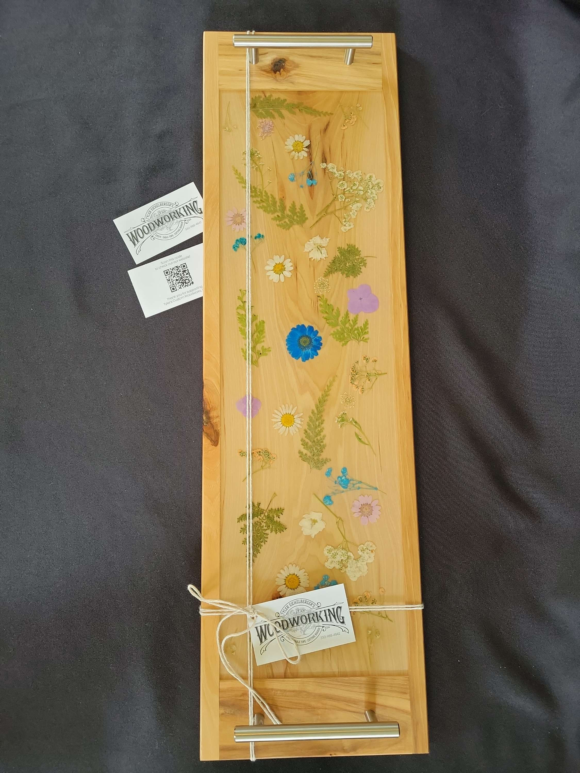Epoxy Charcuterie board w/dried flowers #796