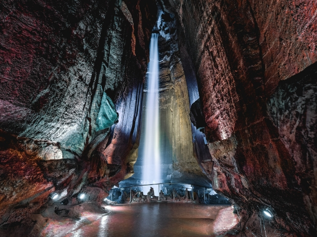 Ruby falls