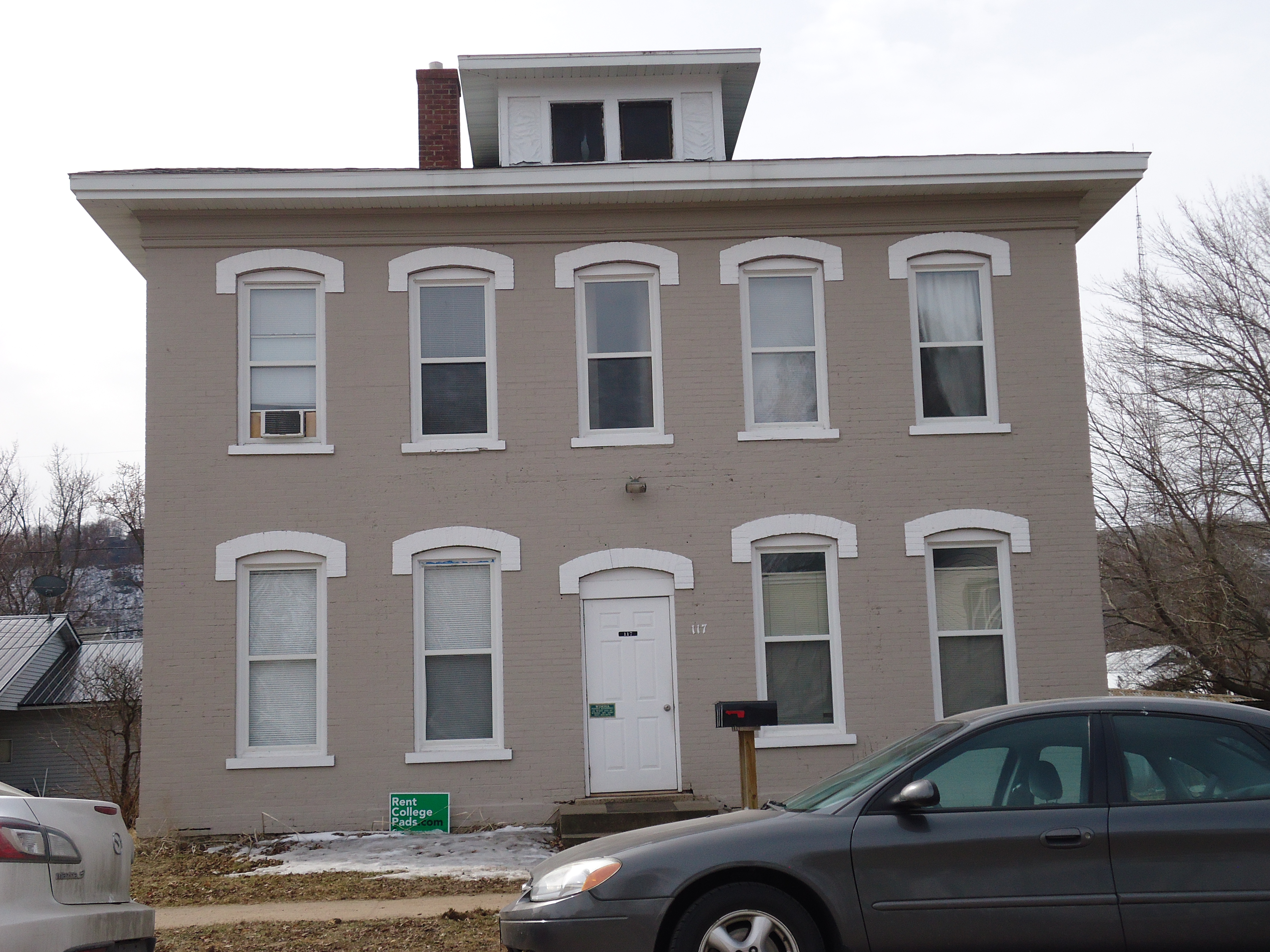 117 E. 8th St.-1