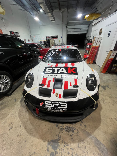 Porsche GT4 RS before wrap original colors and logo.,