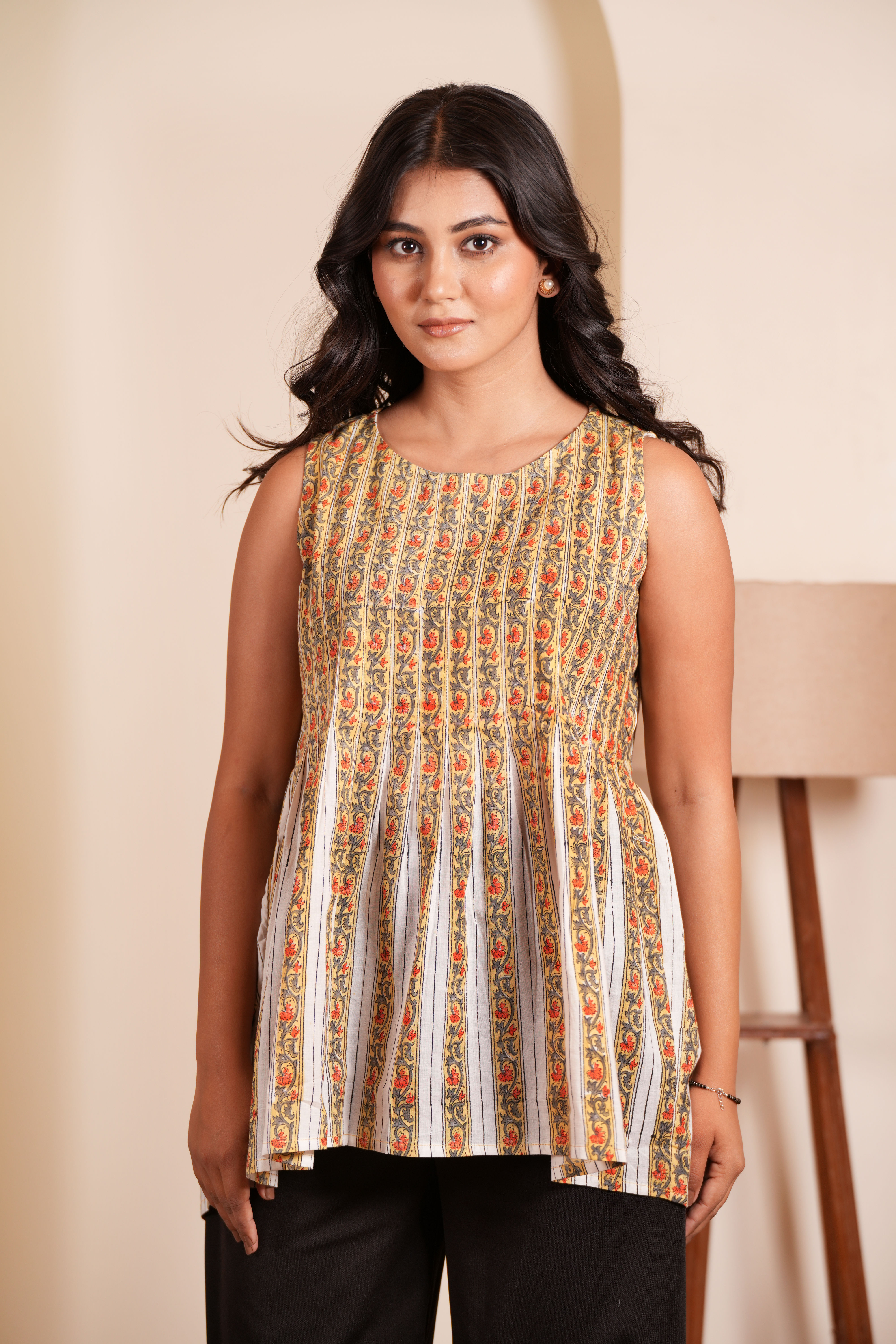 Narangi Charm Cotton Short Tunic