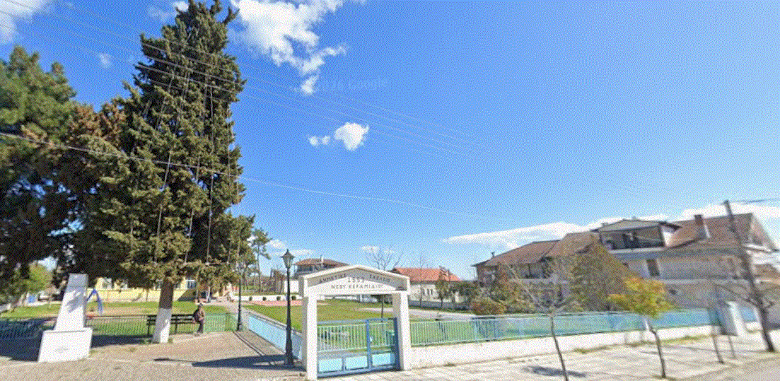 SCHOOL 3.GIF