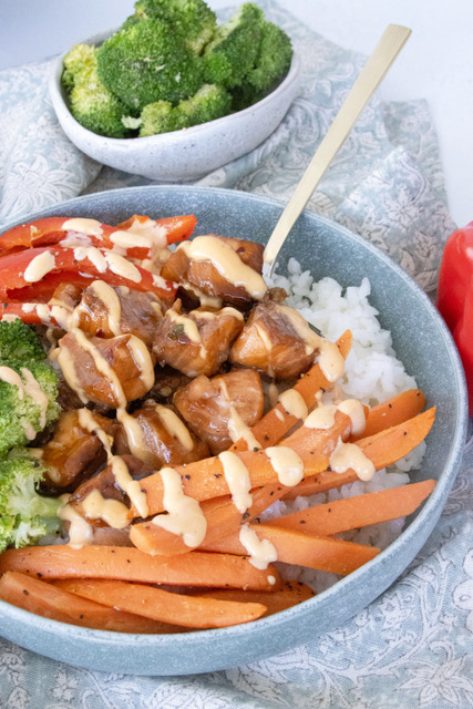 Sweet & Spicy Salmon Bowl