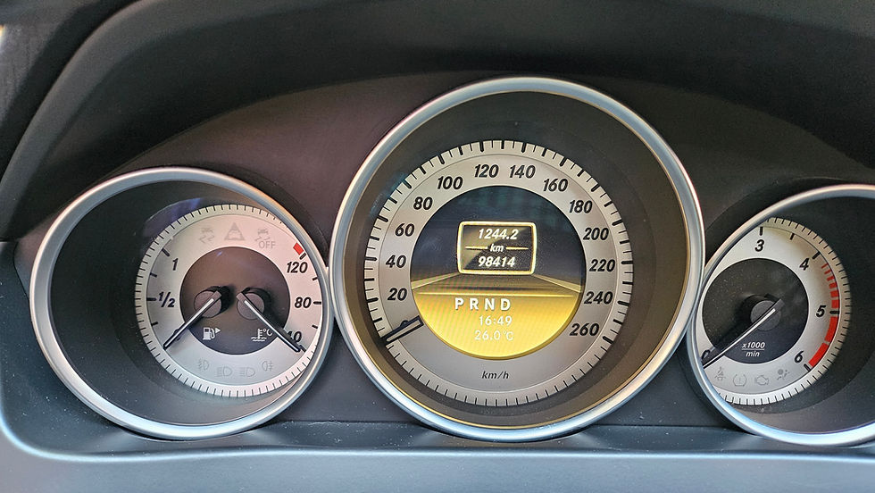 Miniatura: Mercedes benz cdi blue eficiencia 2012