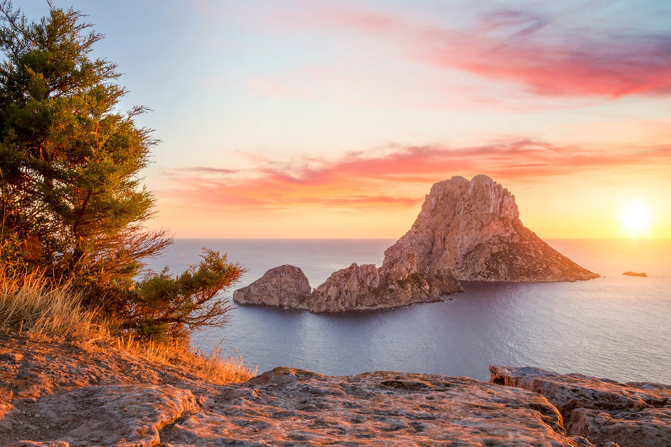 ibiza-beyond-parties-and-beaches-dmeo9o4