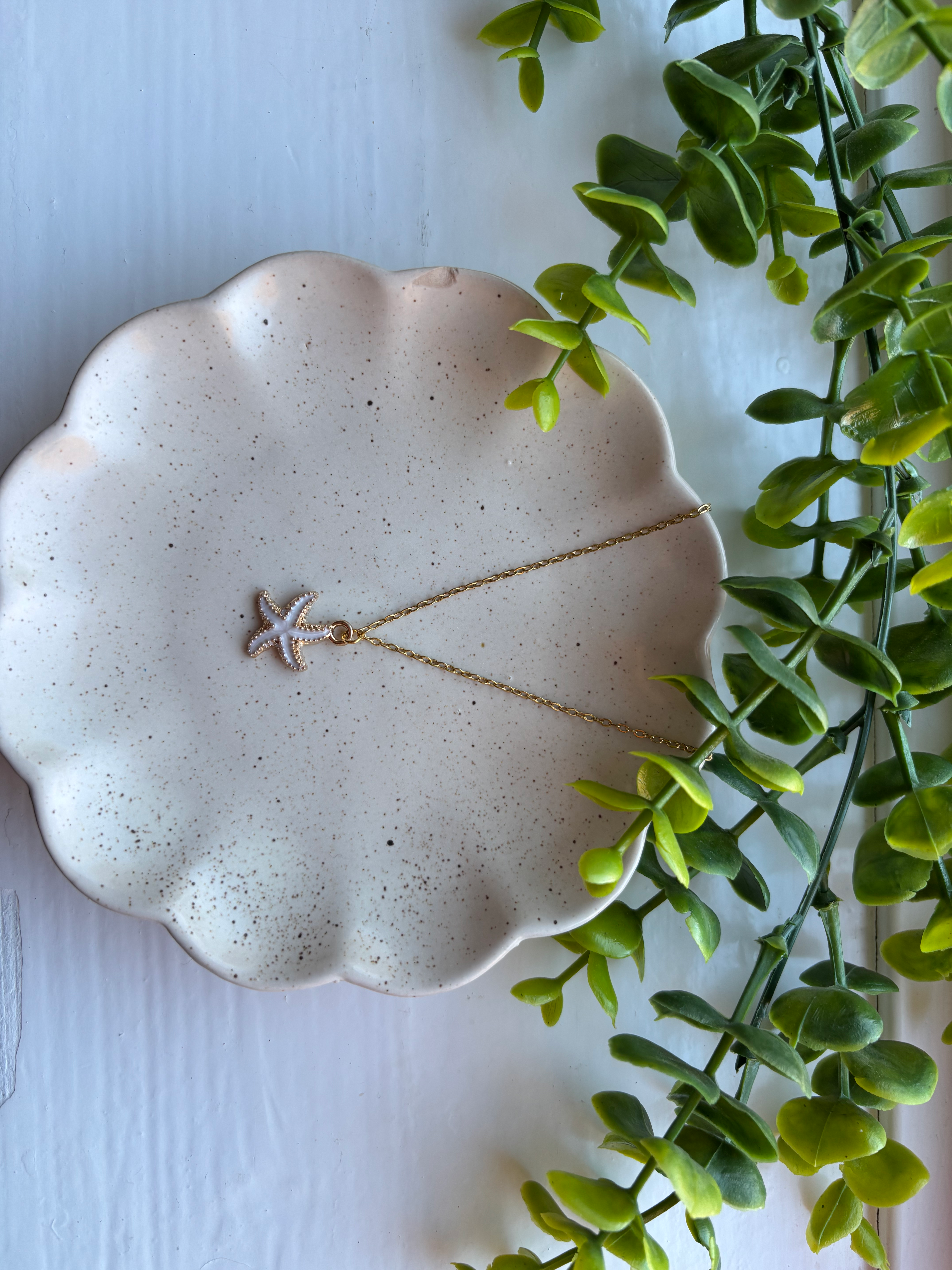 Beachy starfish necklace