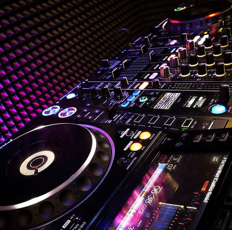 Tips for Launching a DJ Career: Your Ultimate Guide to Getting Started
