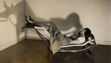 XXX Charlotte Perriand_chaise_longue_1929_copyright-FLC-AChP-PJ-ADAGP-2019-ok_edited.jpg
