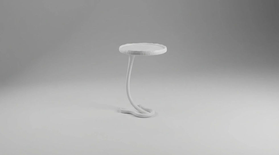 Mesa lateral Vitoria, imagem 1 — Studio.Tiii