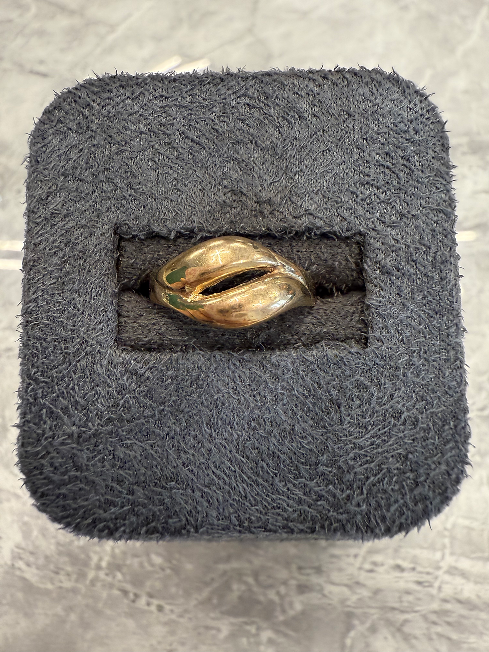 9ct Yellow Gold Wave Design Ring