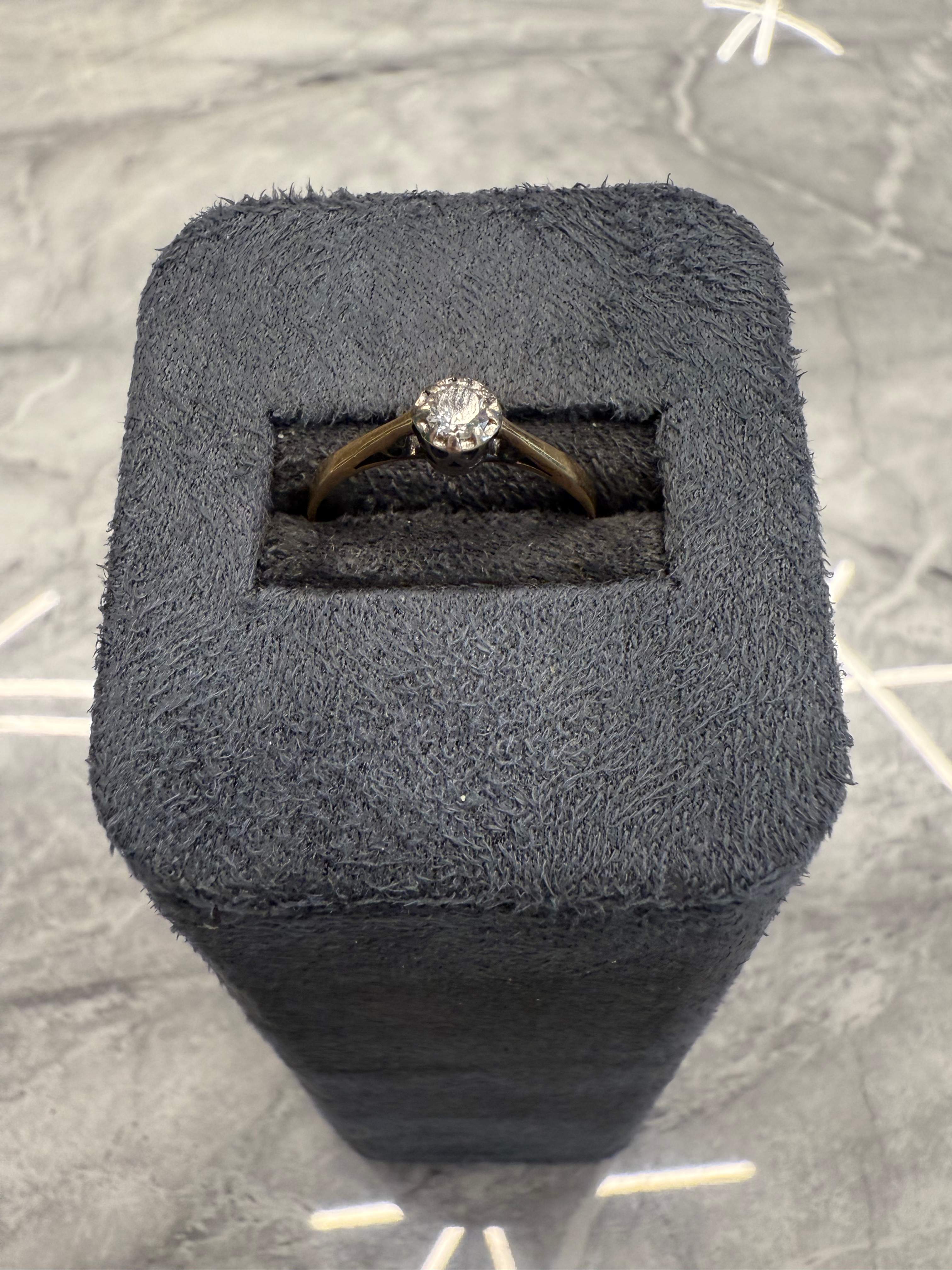 18ct Yellow Gold Solitaire Diamond Ring