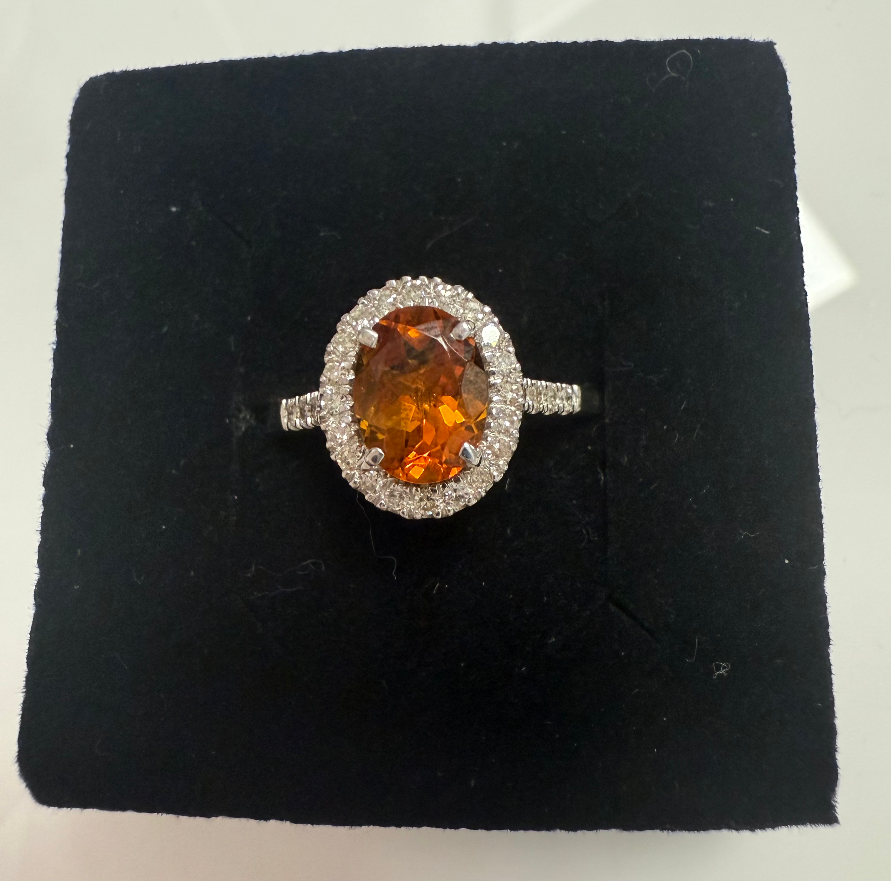 9ct White Gold Citrine & Diamond Ring