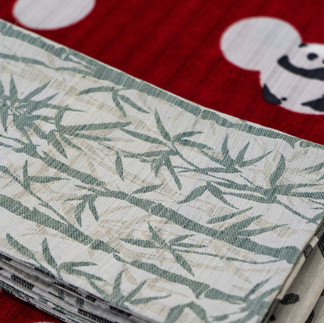 半幅帯 ¥49,500−/浴衣 優華壇 ¥61,600‐