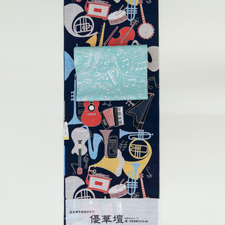 兵児帯 ¥55,000−/浴衣 優華壇 ¥61,600‐