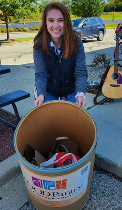 Catelyn Picco, 2020 Musical Food Drive at Vintage Grounds