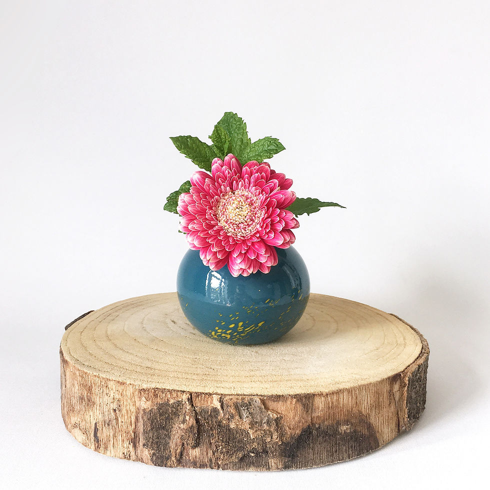 Thumbnail: Pollen Vases Candle holders /  Pollenvaser Lysestager