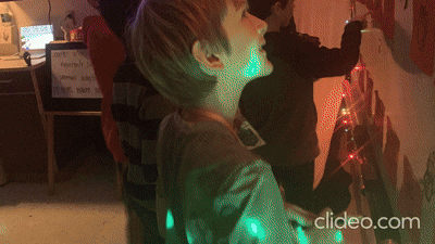 a97cb844-2bc3-4eb2-81c5-30281fb5ae23.gif