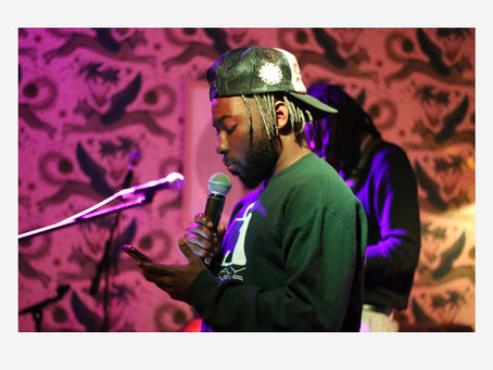 Oracle Tavern open mic 🎤 night 👏🏽🤓