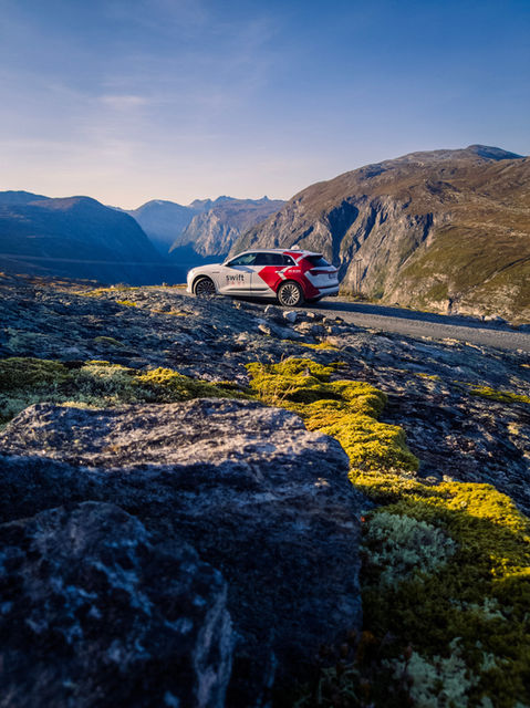 Swift Sightseeing