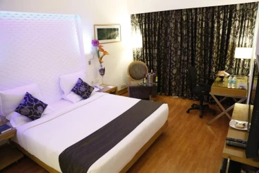 couple-friendly hotels in Varanasi