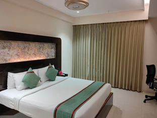 Tips for Booking Couple Friendly Hotels in Surat Without Any Trouble