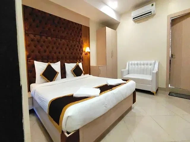 couple-friendly hotels in Kolkata