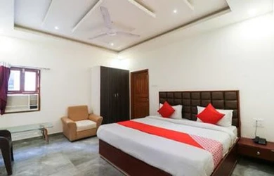 Day Use Hotels in Varanasi