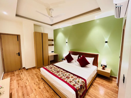 Couple Friendly Hotels in Ghaziabad Near Party Places