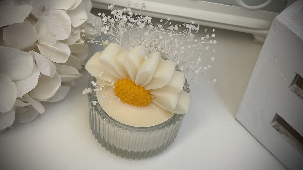 Candela profumata artigianale Bomboniera Vaso Rigato Mini Margherita in cera di soia Bio in contenitore di vetro rigato