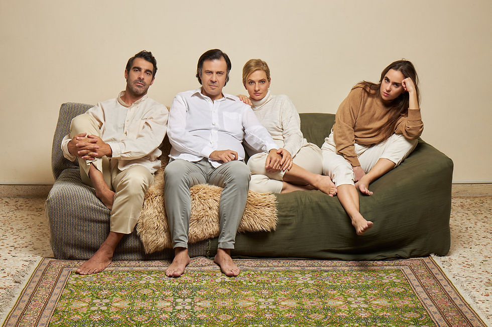 «Δεσμώτης» | της Νατάσας Σίδερη {από 10/11}