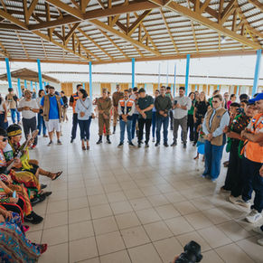 Prefeito Zequinha Lima e governadora Mailza visitam famílias indígenas abrigadas na Escola Madre Adelgundes Becker