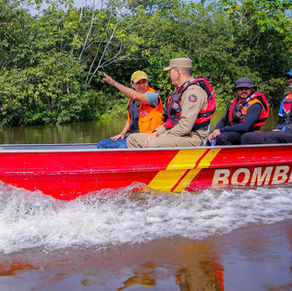 11 bairros já foram alcançados pelas águas do rio Juruá em Cruzeiro do Sul e prefeito Zequinha Lima coordena o atendimento às famílias